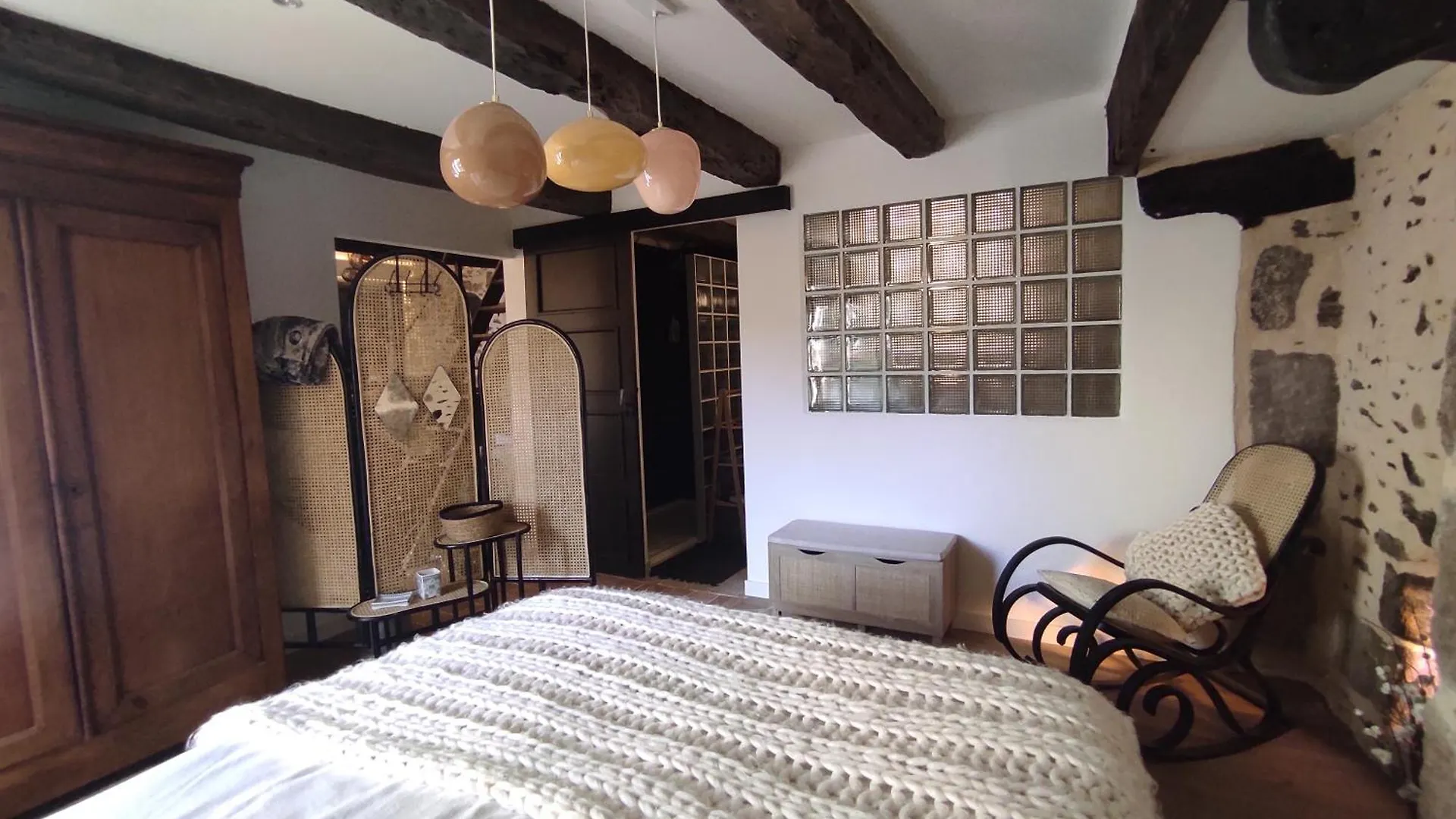 La Ville Es Riez Chambre D'Hotes Corseul 0*,  France